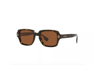 Burberry sunglasses at turakhia eyewear