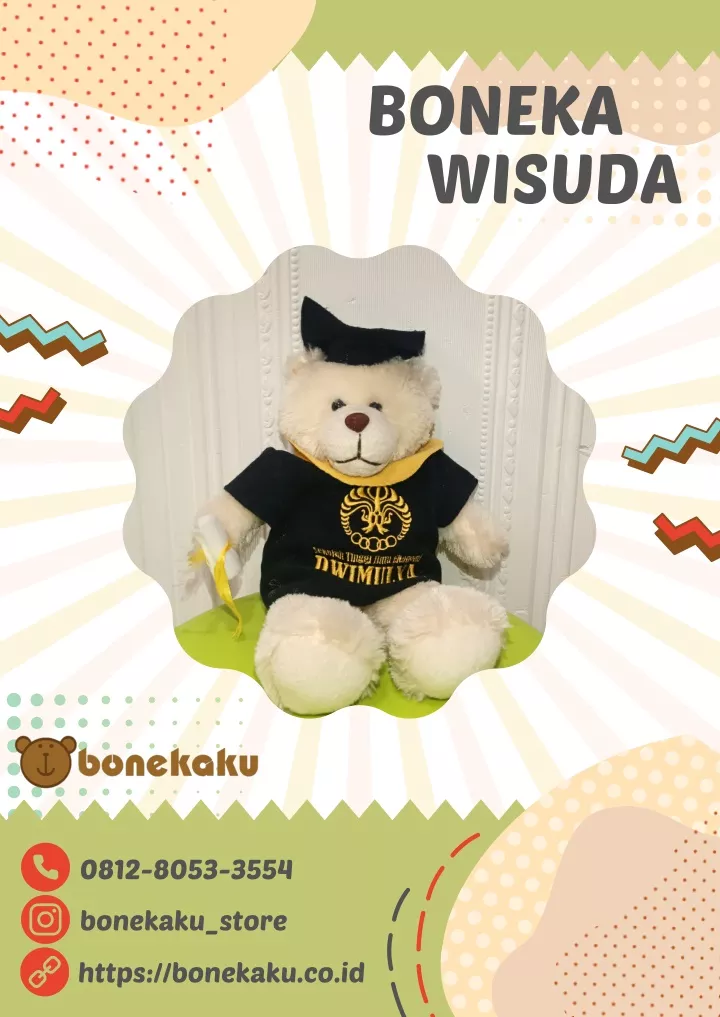 boneka wisuda