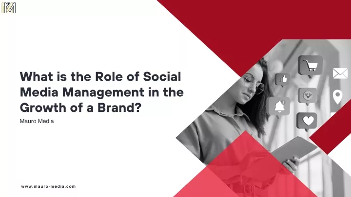 what is the role of social media management